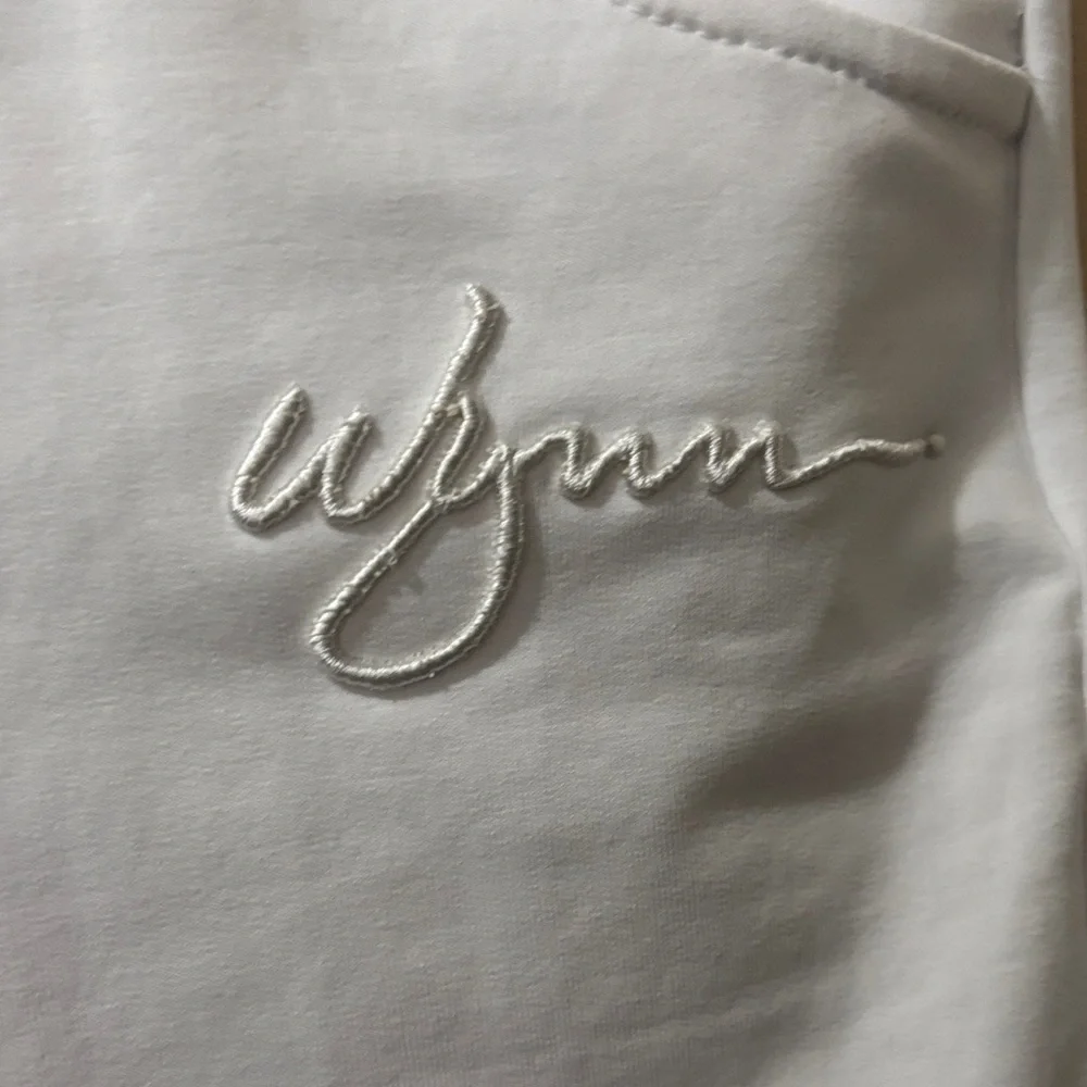Wynn Elegant White Floral Joggers Size S